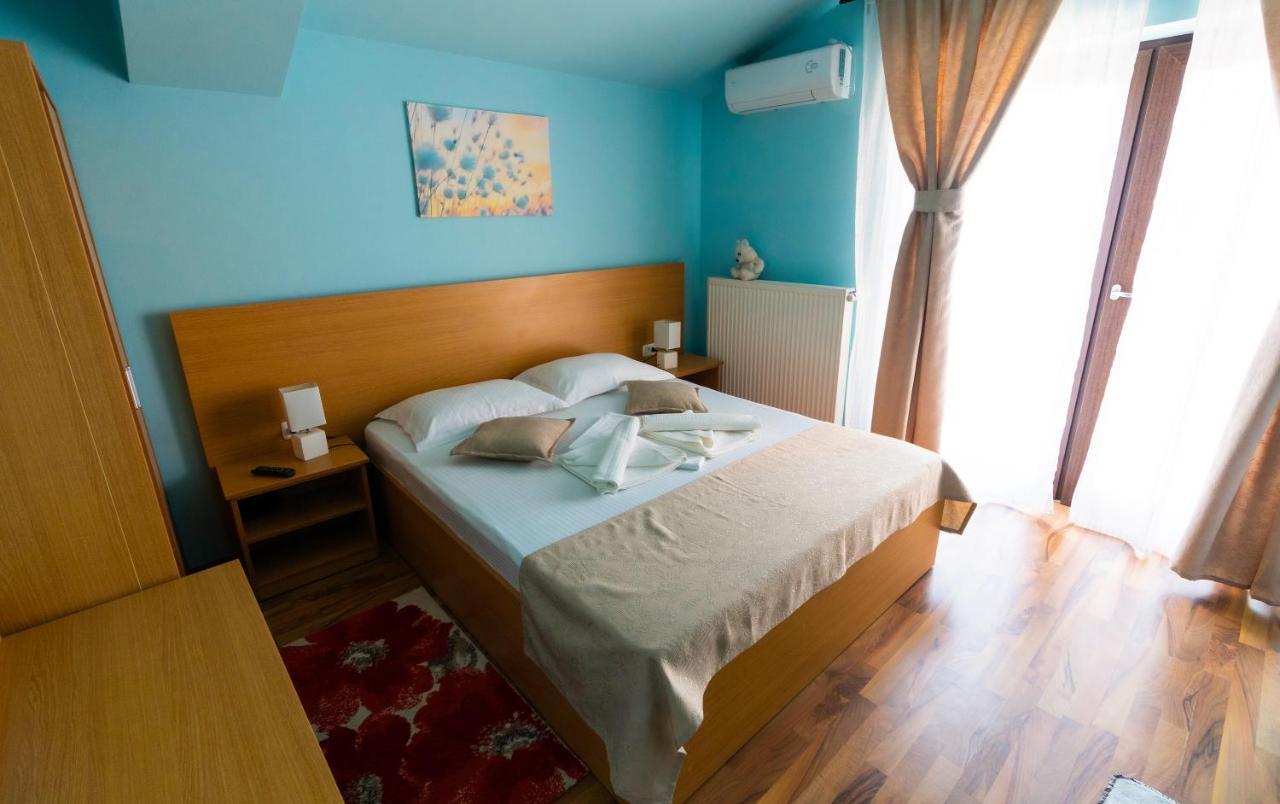 Kys House Hotel Techirghiol Ngoại thất bức ảnh
