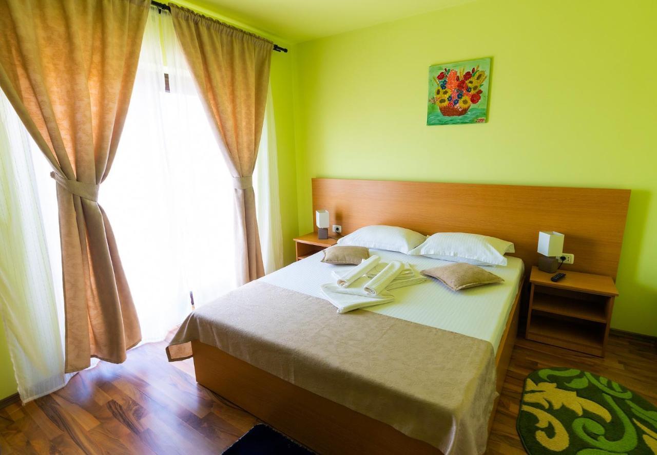 Kys House Hotel Techirghiol Ngoại thất bức ảnh
